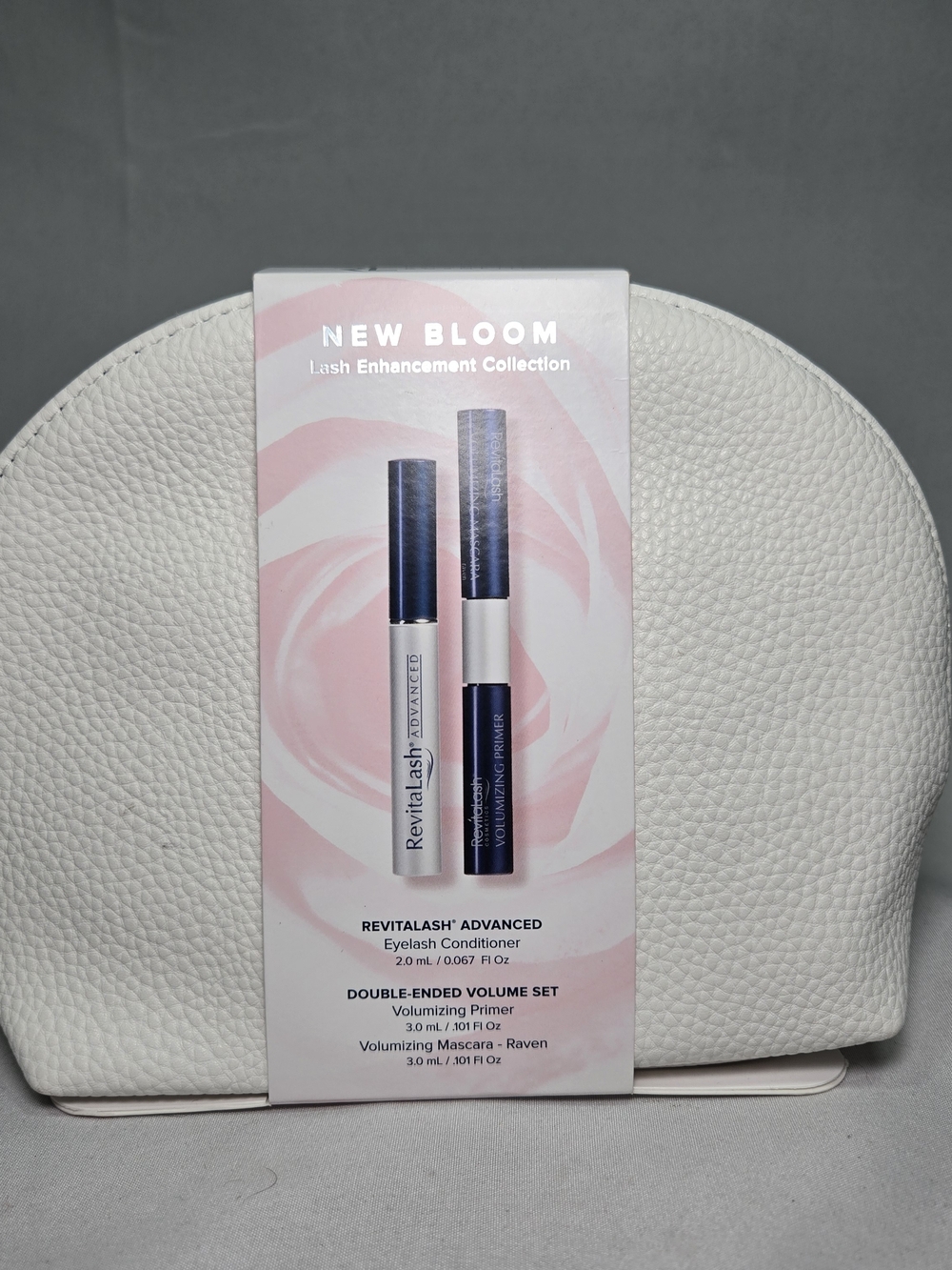 REVITALASH Gift Set Advanced Eyelash Conditioner Primer & Mascara Volumizing
